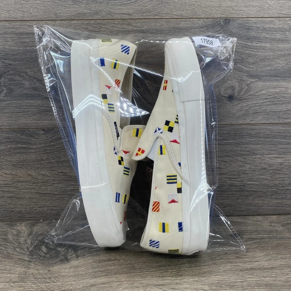 VANS OG Style 48 LX Maritime Flags Slip On Shoes‎ Men's Size 9 White 721454